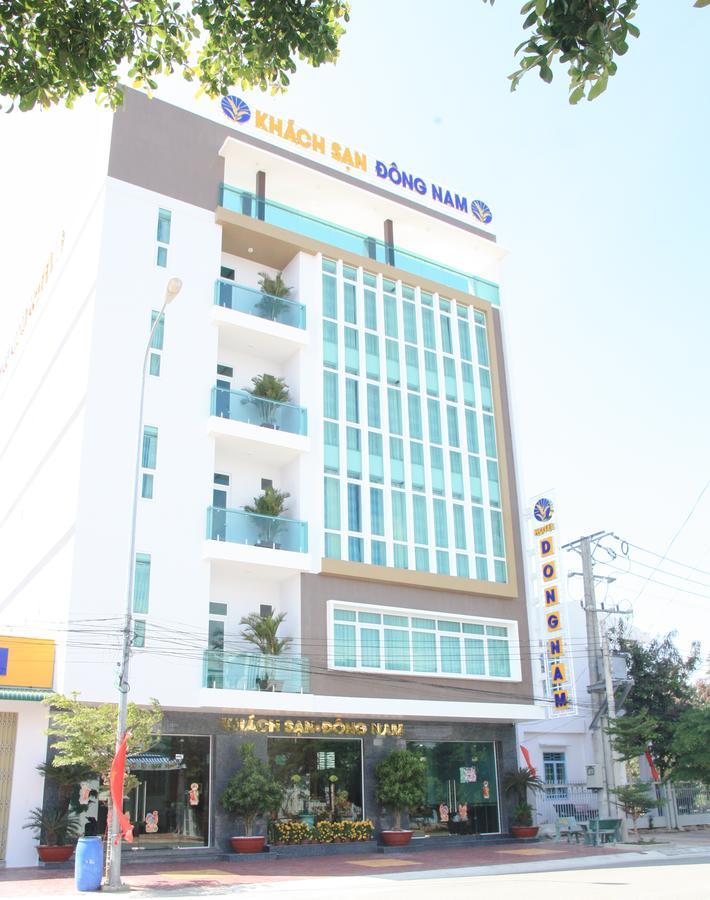Dong Nam Hotel Phan Rang Extérieur photo